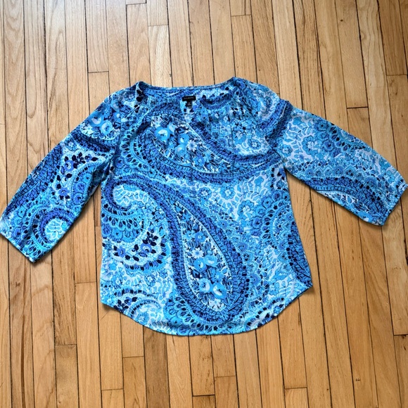 Talbots Tops - Talbots Medium summer blouse with beautiful Aqua Blue hues and Paisley print.